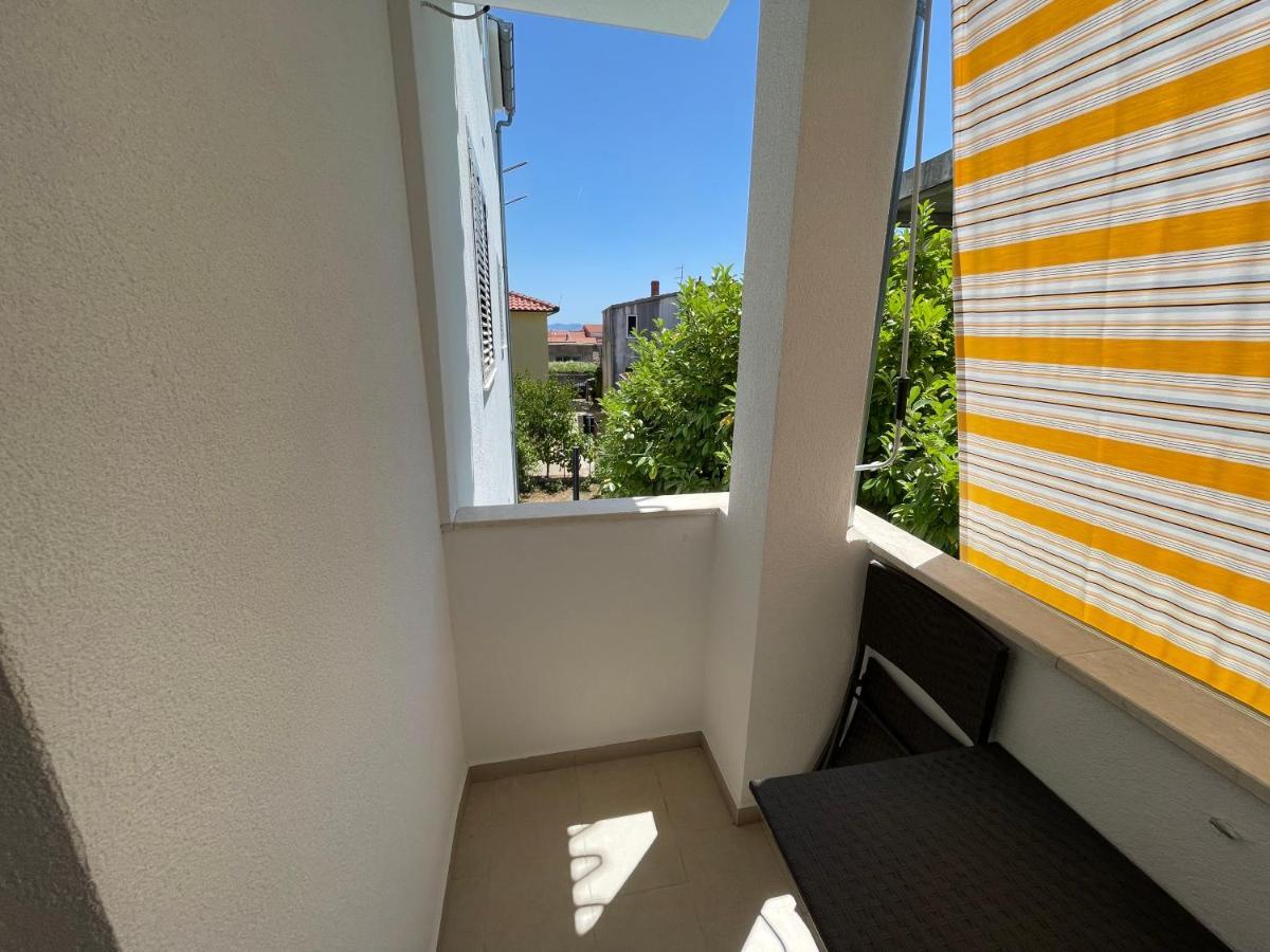 Apartmani Jasminka Vodice Exteriör bild