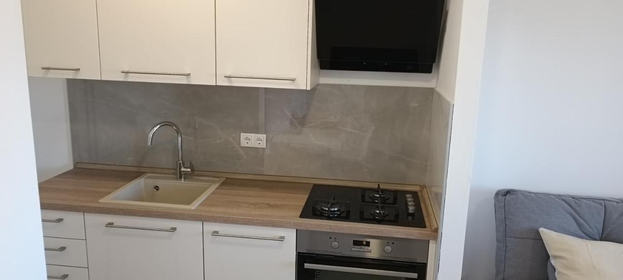 Apartmani Jasminka Vodice Exteriör bild
