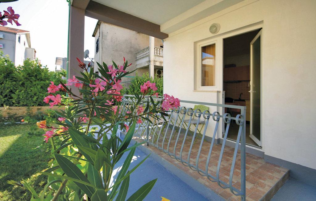 Apartmani Jasminka Vodice Exteriör bild