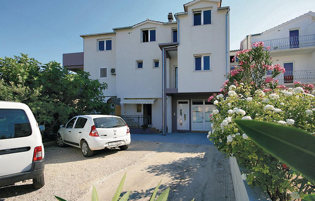 Apartmani Jasminka Vodice Exteriör bild